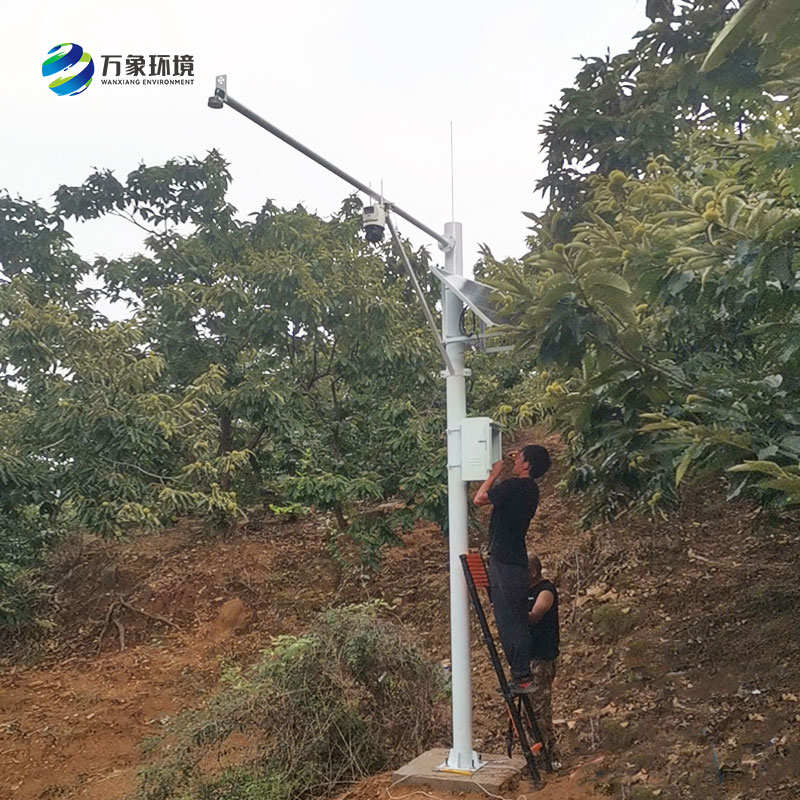 泥水位監(jiān)測站可同時測量渠道內(nèi)水位、降雨量